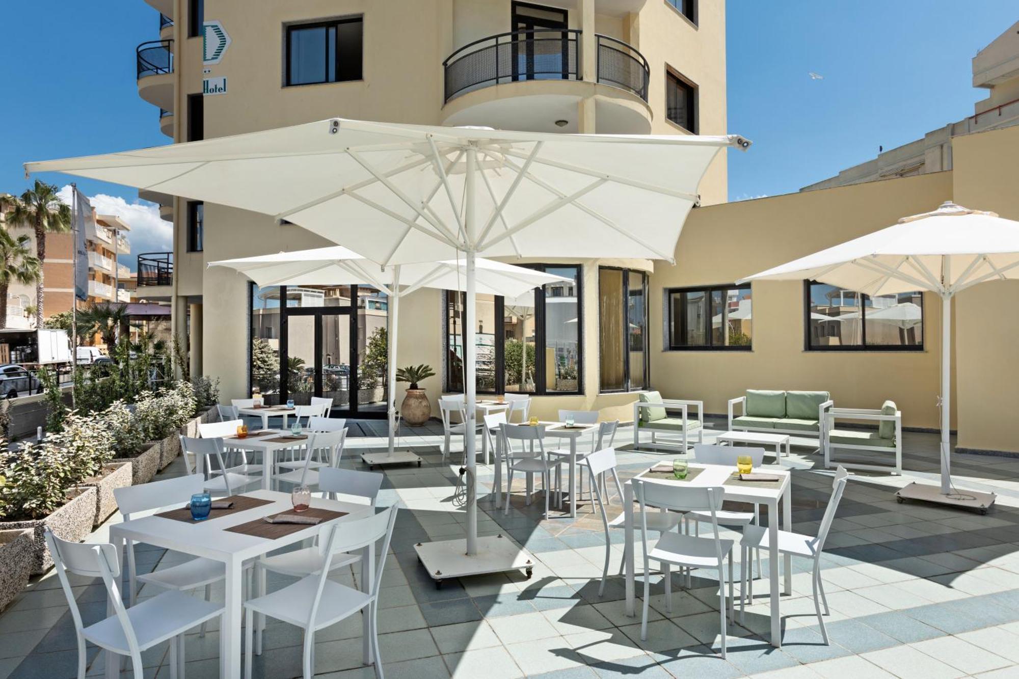 Rina Hotel Альгеро Экстерьер фото